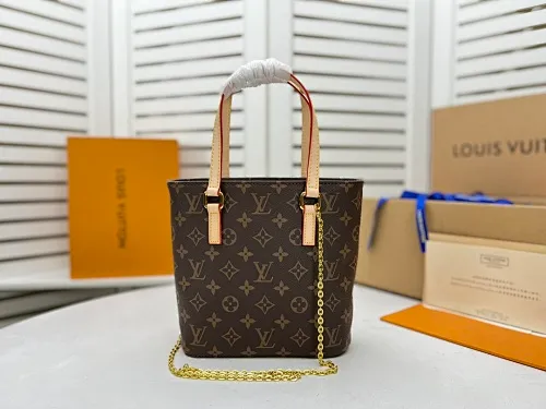 All categories Official website "Brand Women's Bags" Women's Bags 💙 LV 2022 official new LV handbag wholesale 58001300 High quality Size: 23-21-8 CM