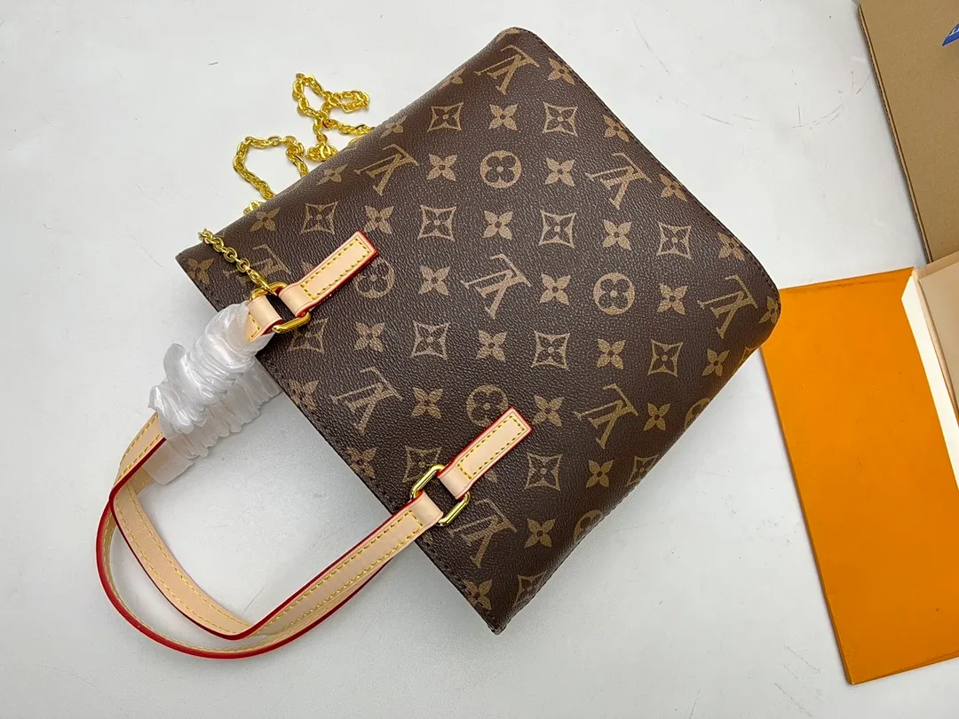 All categories Official website "Brand Women's Bags" Women's Bags 💙 LV 2022 official new LV handbag wholesale 58001300 High quality Size: 23-21-8 CM