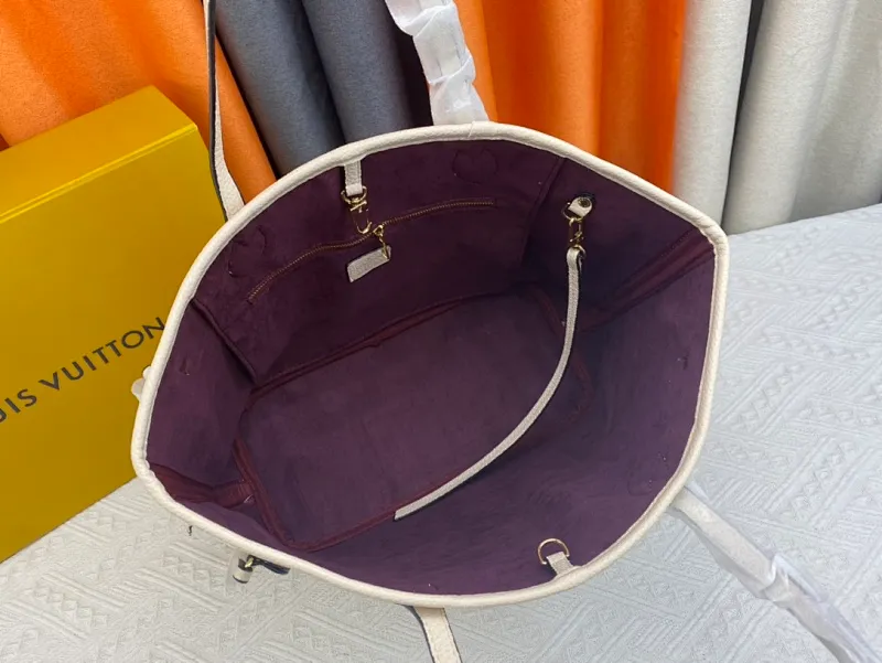 All categories Official website "Brand Women's Bags" Women's Bags 💙 LV replica LV, fine imitation LV bags, LV shoulder bags, 2023 official latest version LV full leather embossed handbag, bag factory, original material, size: 32-29-17CM
