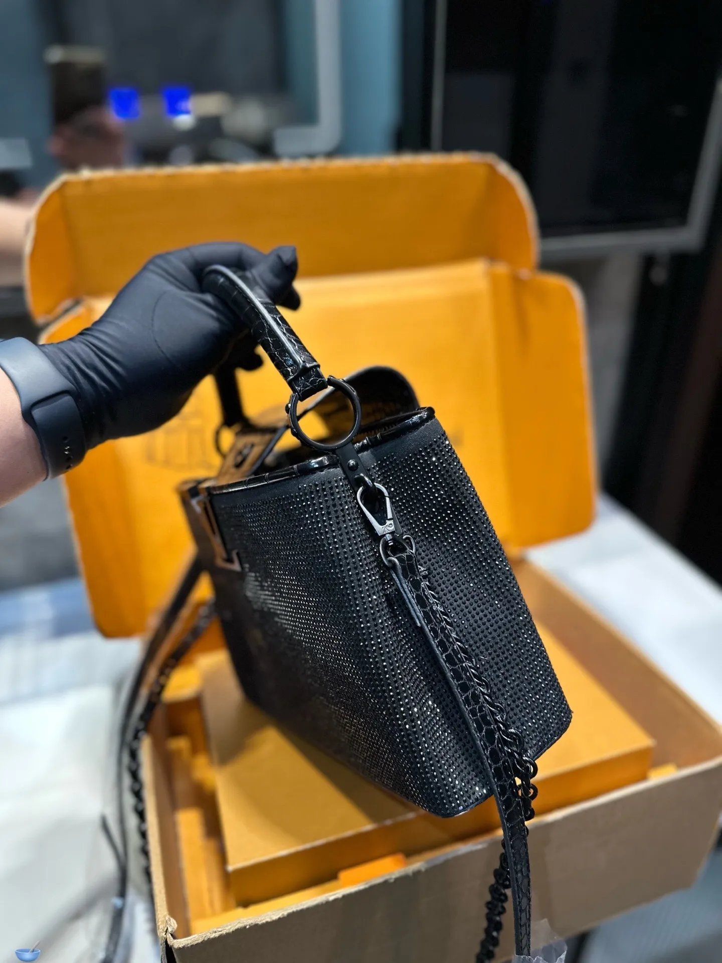 All Categories Official Website "Brand Women's Bags" Women's Bags 💙 LV 2025 New LV Crossbody Bag