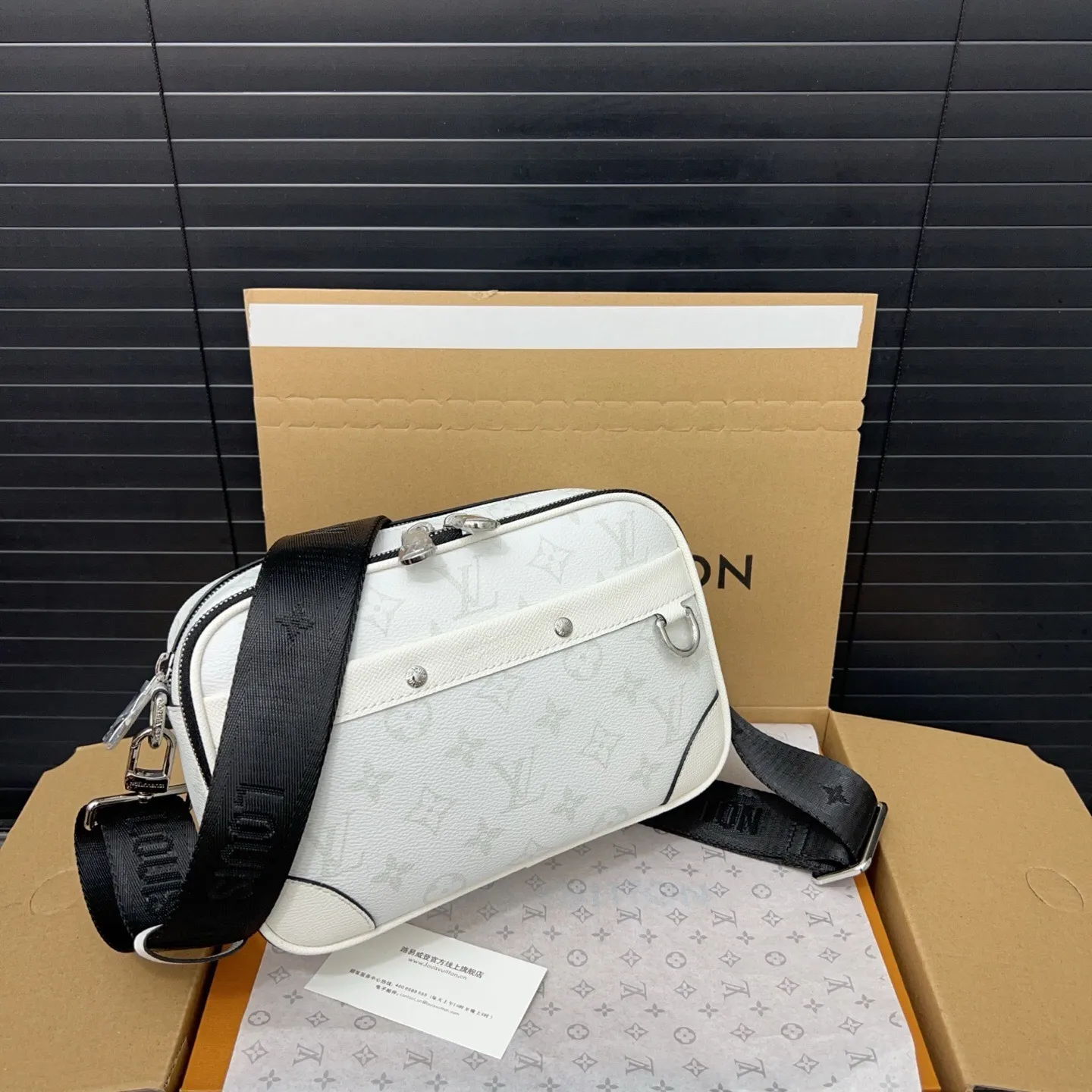 All Categories Official Website "Brand Women's Bags" Women's Bags 💙 LV 2025 New LV Crossbody Bag