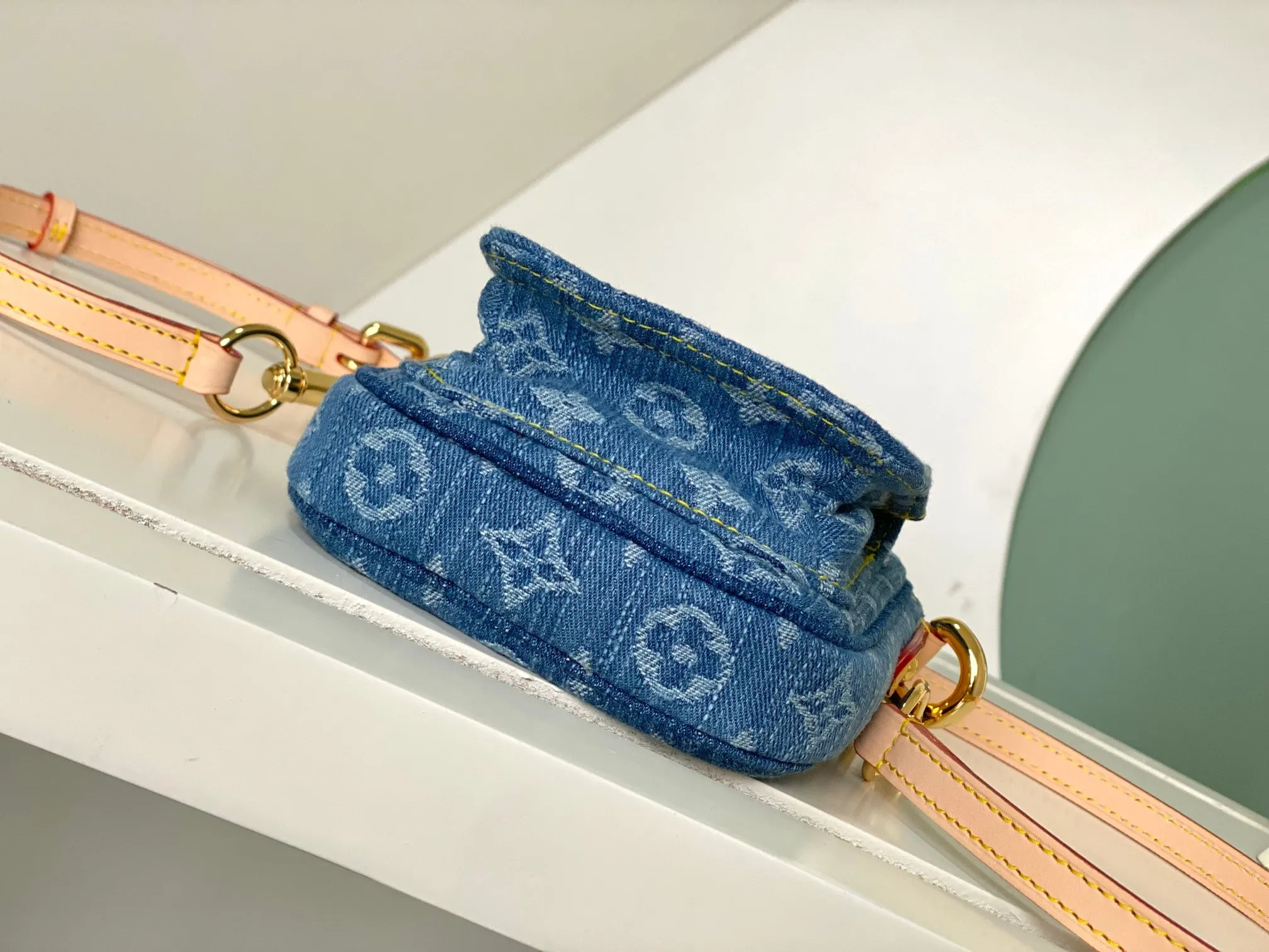 All Categories Official Website "Brand Women's Bags" Women's Bags 💙 LV 2026 New LV Crossbody Bag