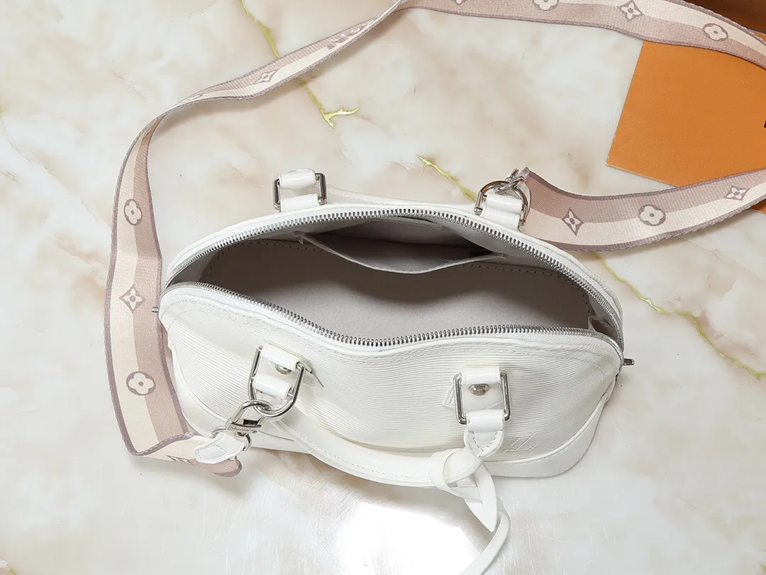 All Categories Official Website "Brand Women's Bags" Women's Bags 💙 LV 2025 New LV Crossbody Bag