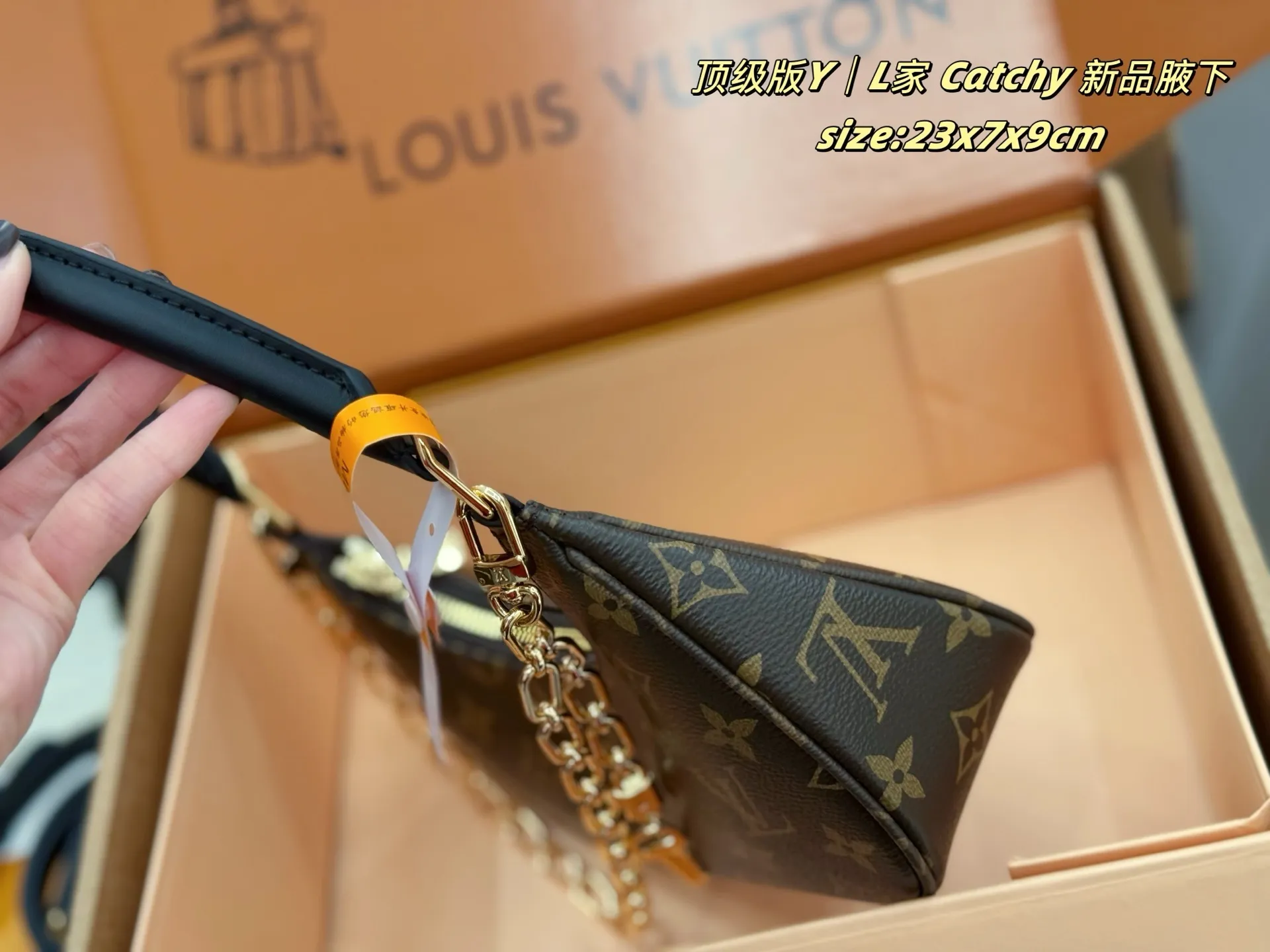 All categories Official website "Brand Women's Bags" Women's Bags 💙 LV 2025 new LV armpit bag