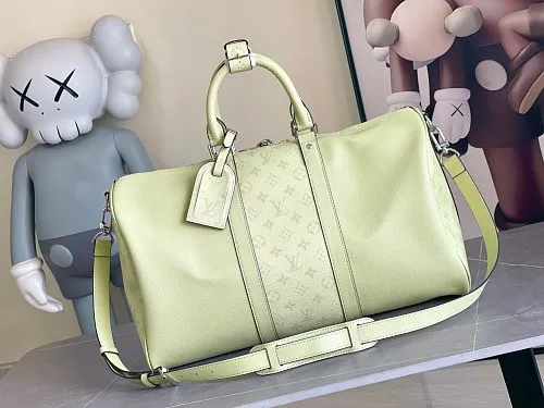 All categories 💚 Authentic bags 💚 LV 2026 new LV travel bag