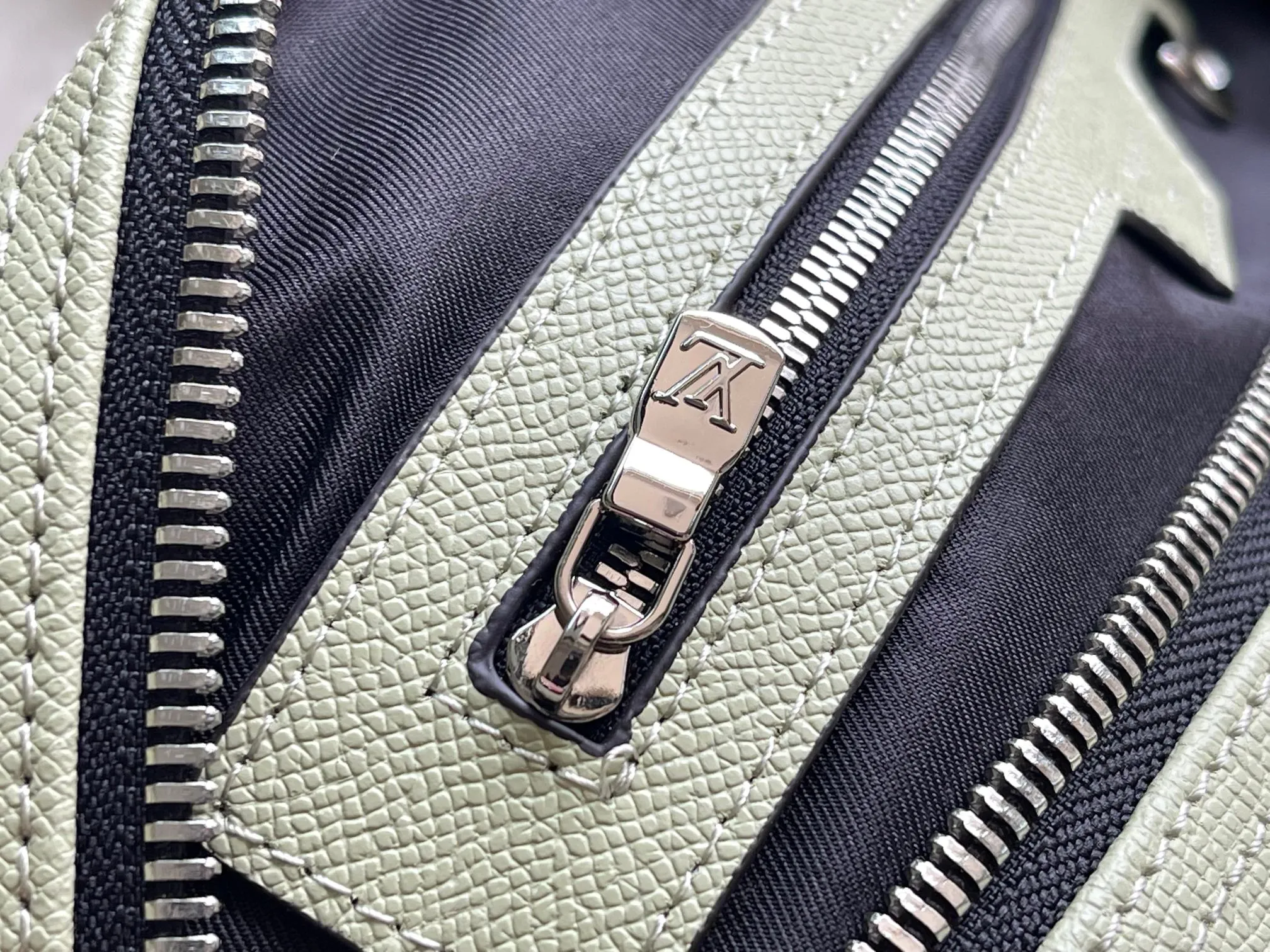 All categories 💚 Authentic bags 💚 LV 2026 new LV travel bag