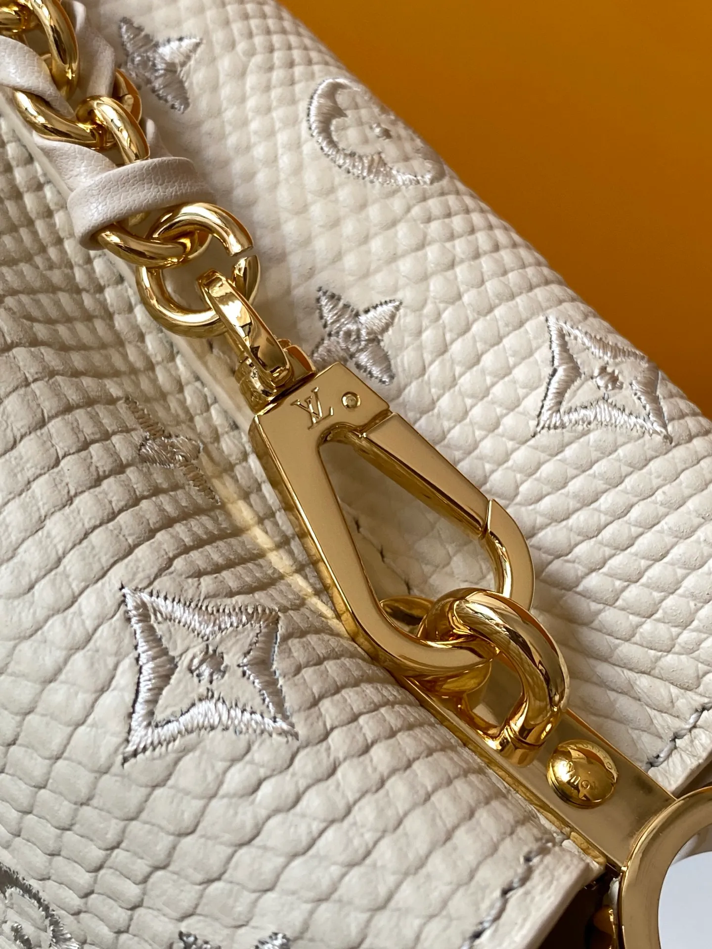 All Categories Official Website "Brand Women's Bags" Women's Bags 💙 LV 2026 Official Website New LV Crossbody Bag