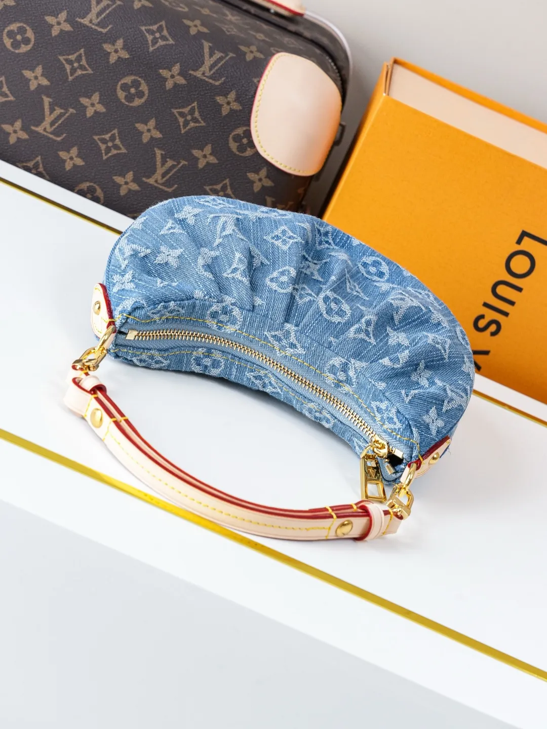 All Categories Official Website "Brand Women's Bags" Women's Bags 💙 LV 2026 Official Website New LV Armpit Bags