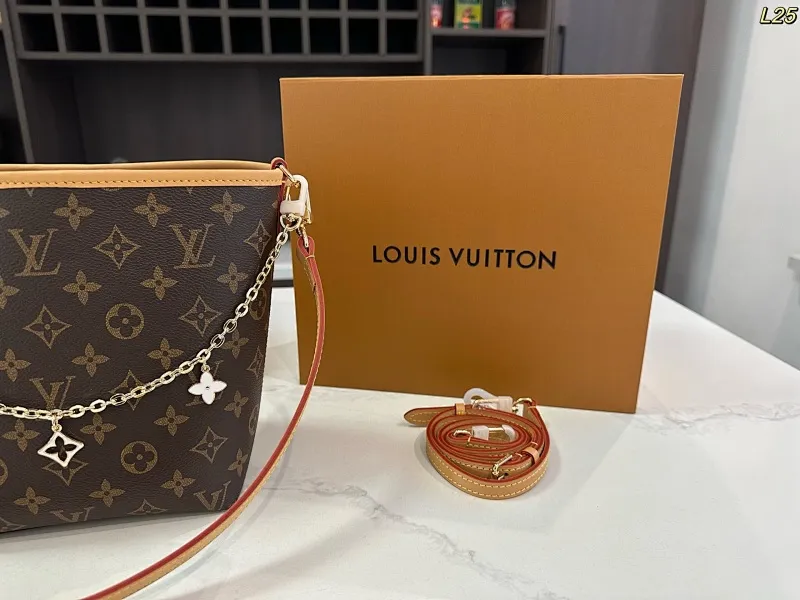 All Categories Official Website "Brand Women's Bags" Women's Bags 💙 LV 2025 New LV Crossbody Bag