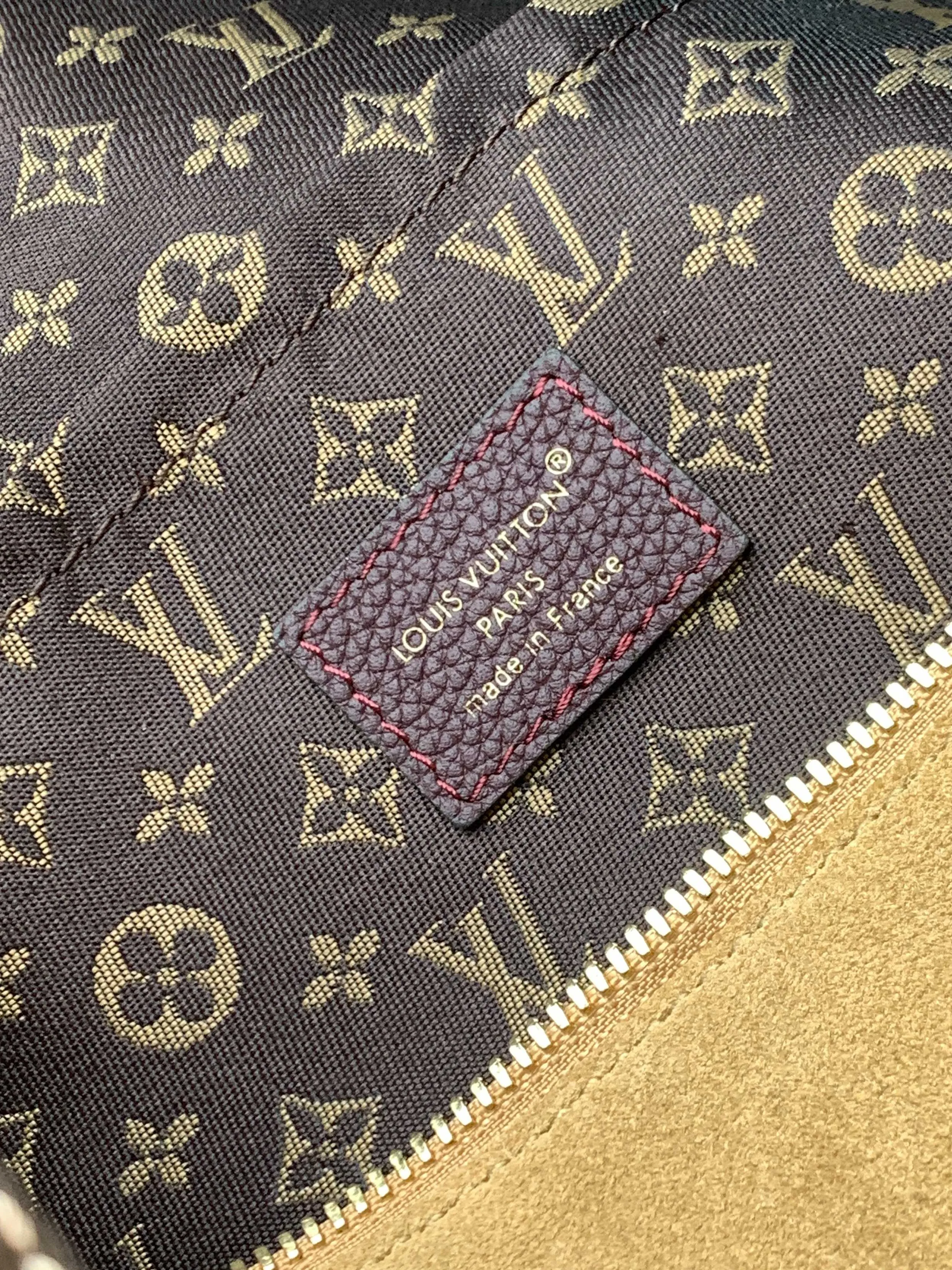 All Categories Official Website "Brand Women's Bags" Women's Bags 💙 LV 2026 Official Website New LV Crossbody Bag