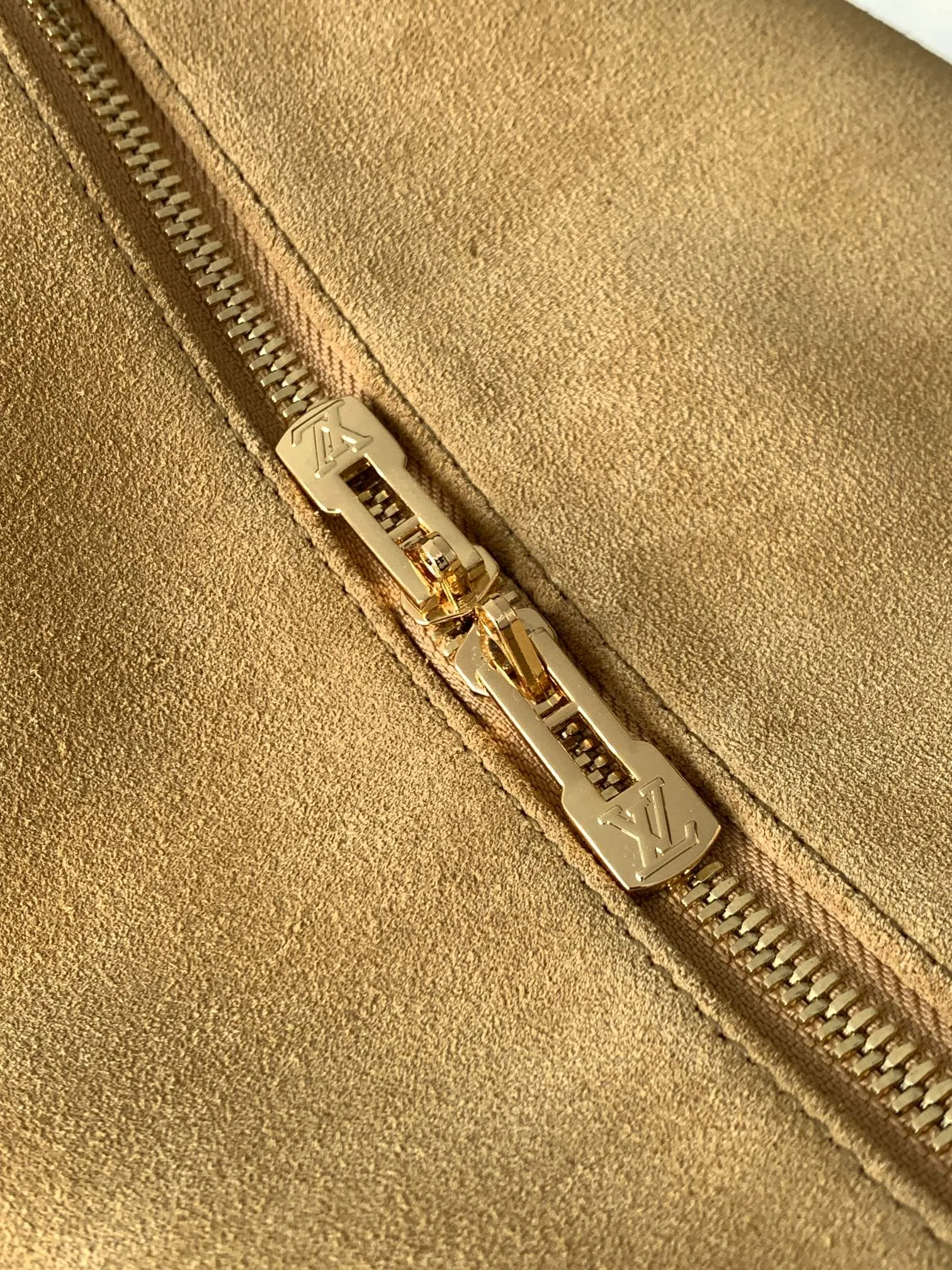 All Categories Official Website "Brand Women's Bags" Women's Bags 💙 LV 2026 Official Website New LV Crossbody Bag