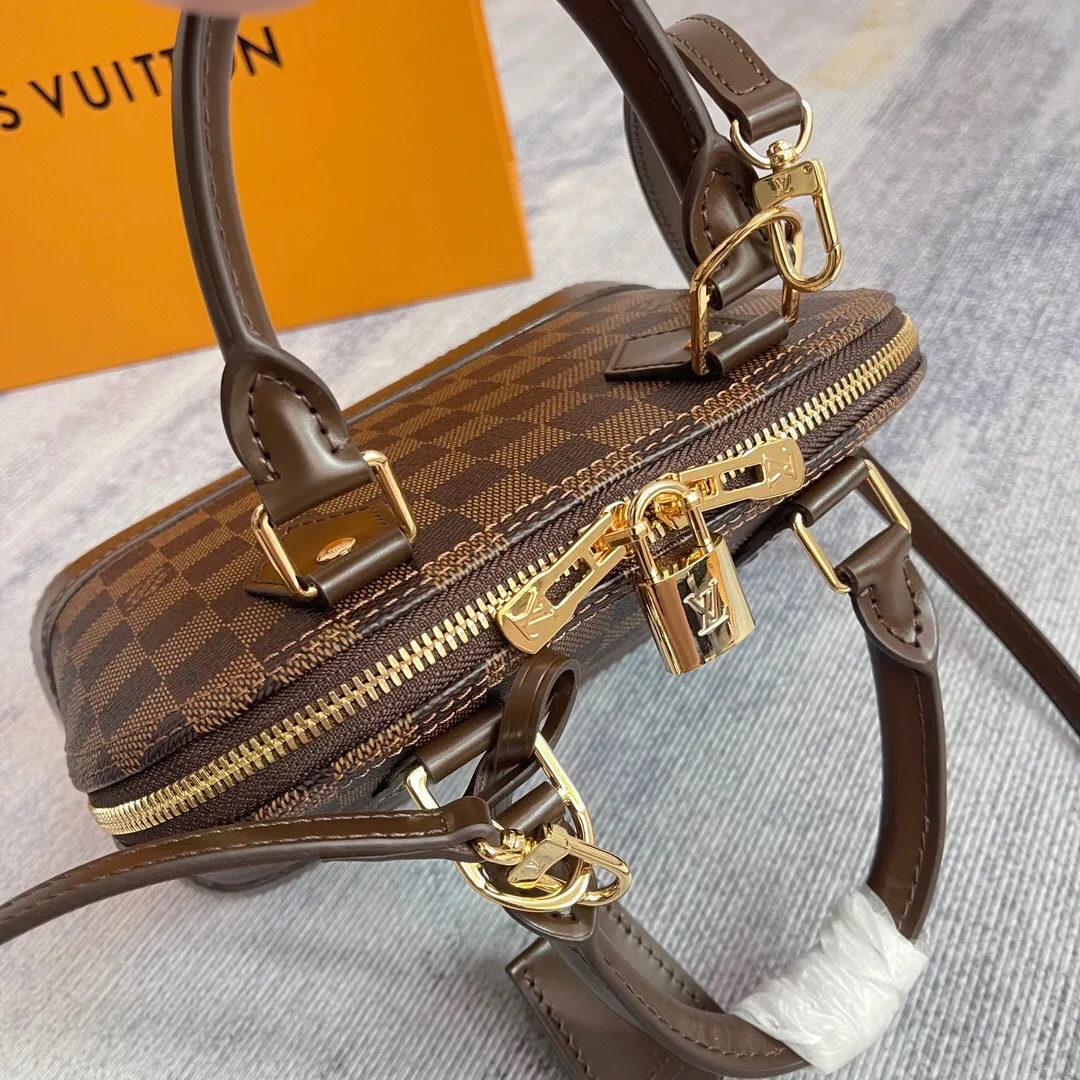 All Categories Official Website "Brand Women's Bags" Women's Bags 💙 LV 2025 New LV Crossbody Bag