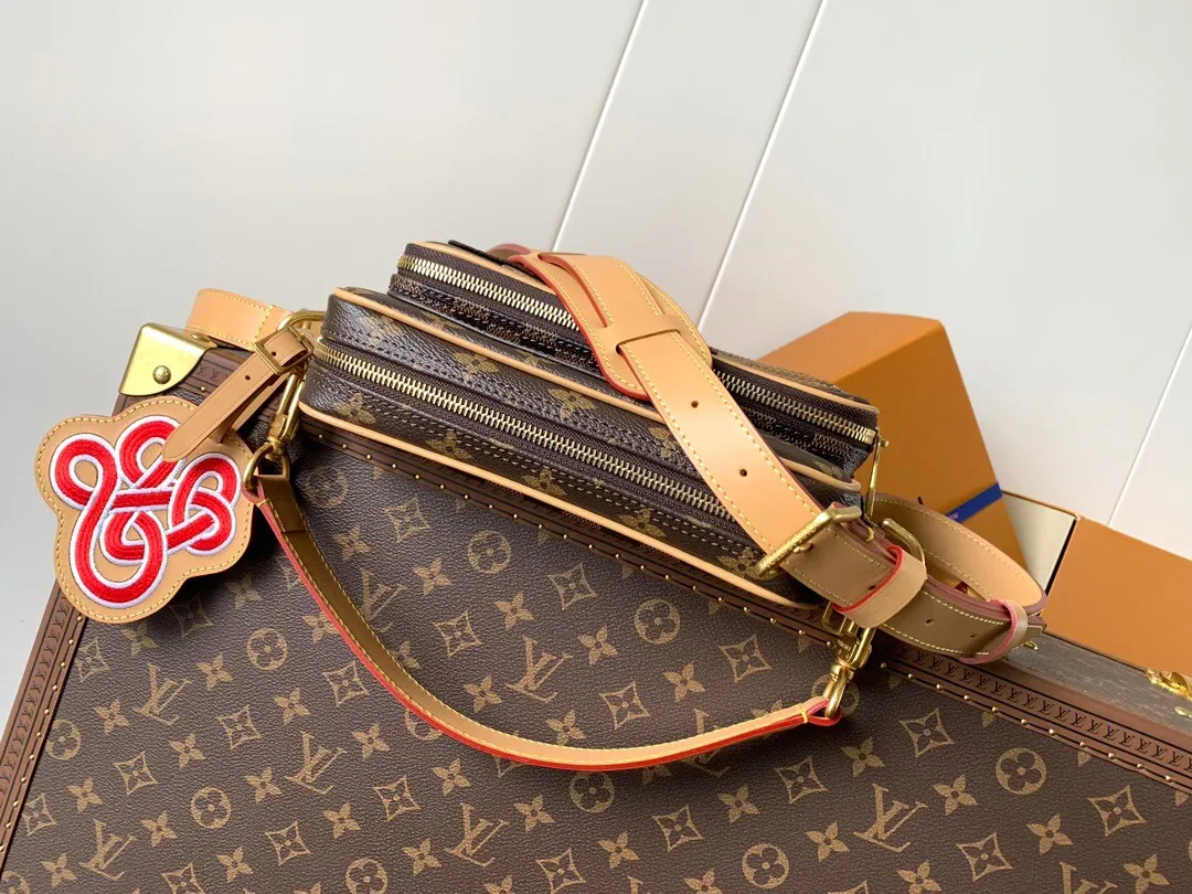 All Categories Official Website "Brand Women's Bags" Women's Bags 💙 LV 2025 New LV Crossbody Bag