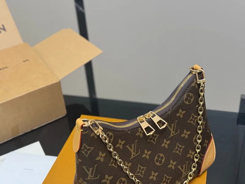 All Categories Official Website "Brand Women's Bags" Women's Bags 💙 LV 2025 New LV Crossbody Bag