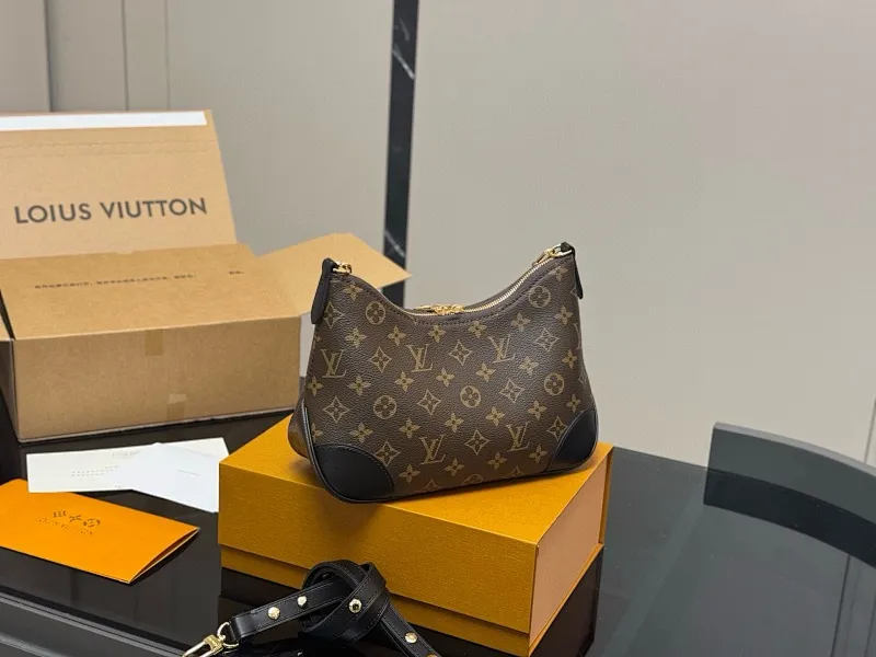 All Categories Official Website "Brand Women's Bags" Women's Bags 💙 LV 2025 New LV Crossbody Bag