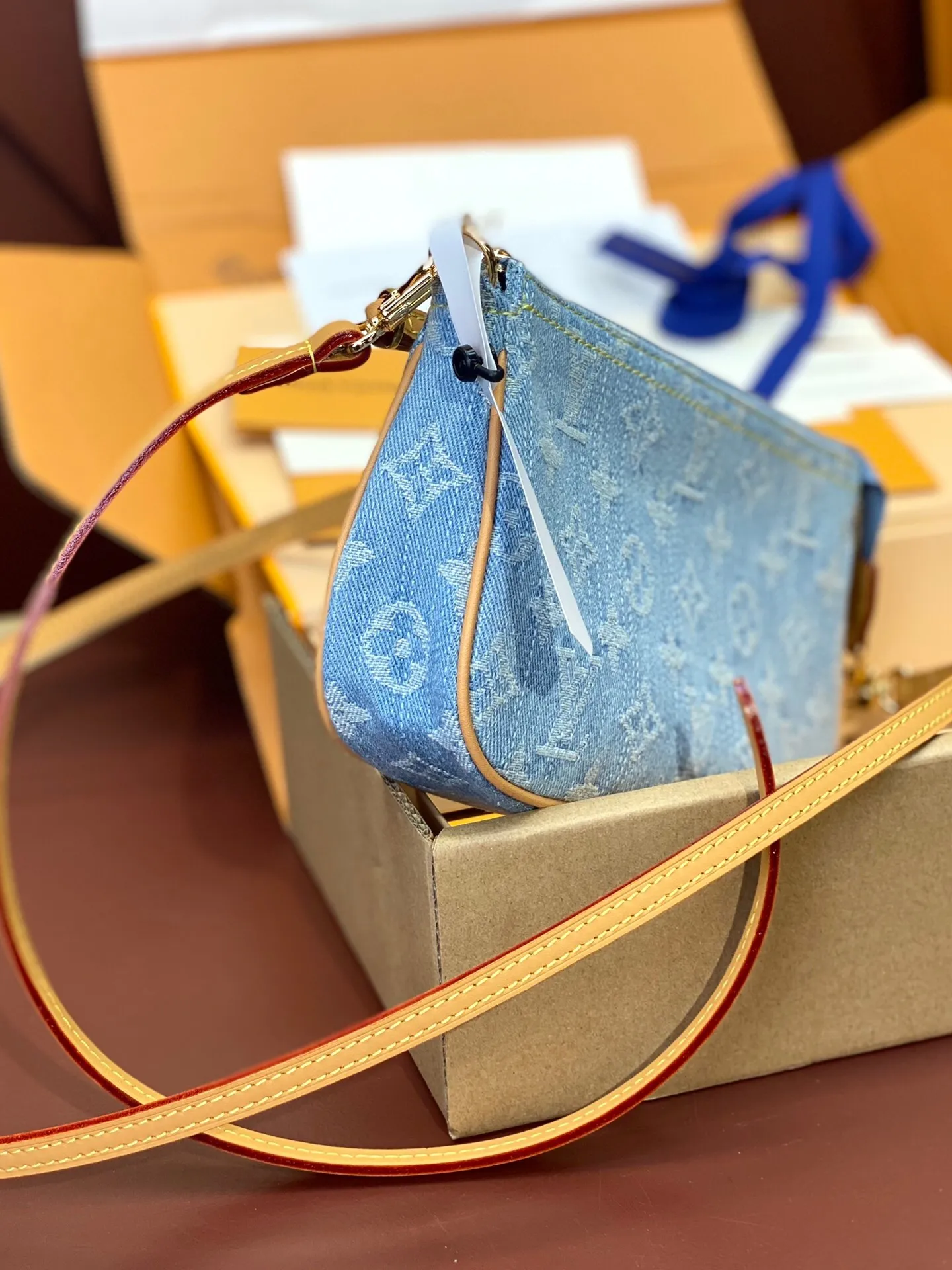 All Categories Official Website "Brand Women's Bags" Women's Bags 💙 LV 2025 New LV Crossbody Bag