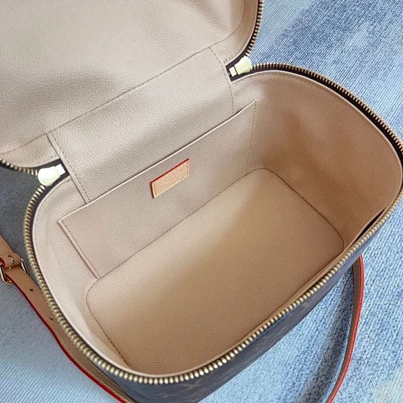 All Categories Official Website "Brand Women's Bags" Women's Bags 💙 LV 2025 New LV Cosmetic Bag