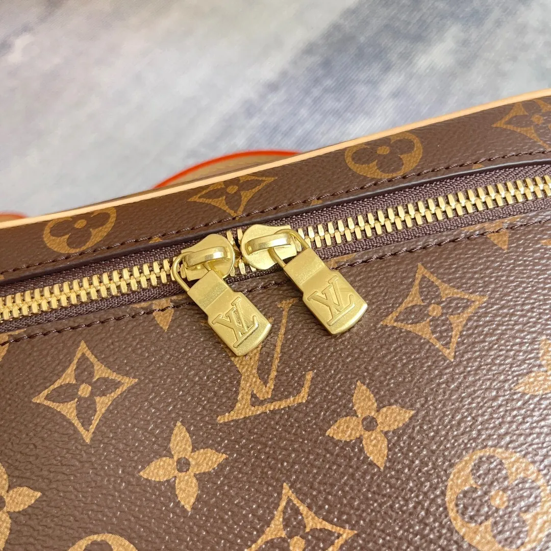 All Categories Official Website "Brand Women's Bags" Women's Bags 💙 LV 2025 New LV Cosmetic Bag