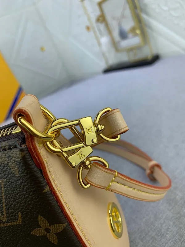 All Categories Official Website "Brand Women's Bags" Women's Bags 💙 LV 2024 New LV Crossbody Bag