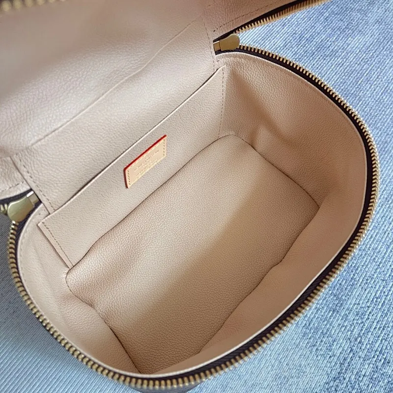 All Categories Official Website "Brand Women's Bags" Women's Bags 💙 LV 2025 New LV Cosmetic Bag