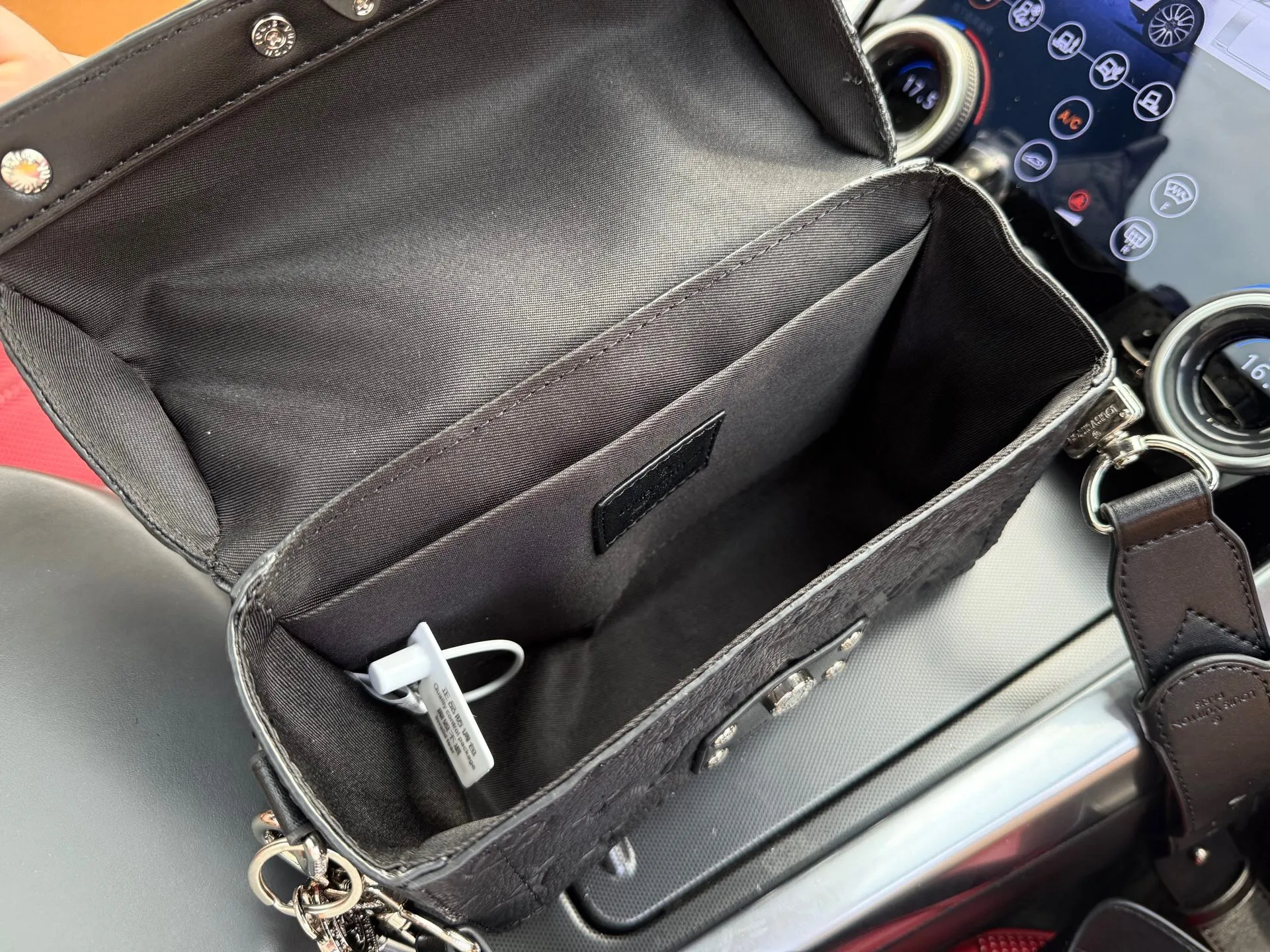 All Categories Official Website "Brand Women's Bags" Women's Bags 💙 LV 2025 New LV Crossbody Bag