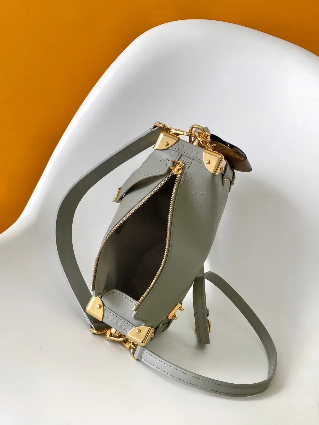 All Categories Official Website "Brand Women's Bags" Women's Bags 💙 LV 2025 New LV Crossbody Bag