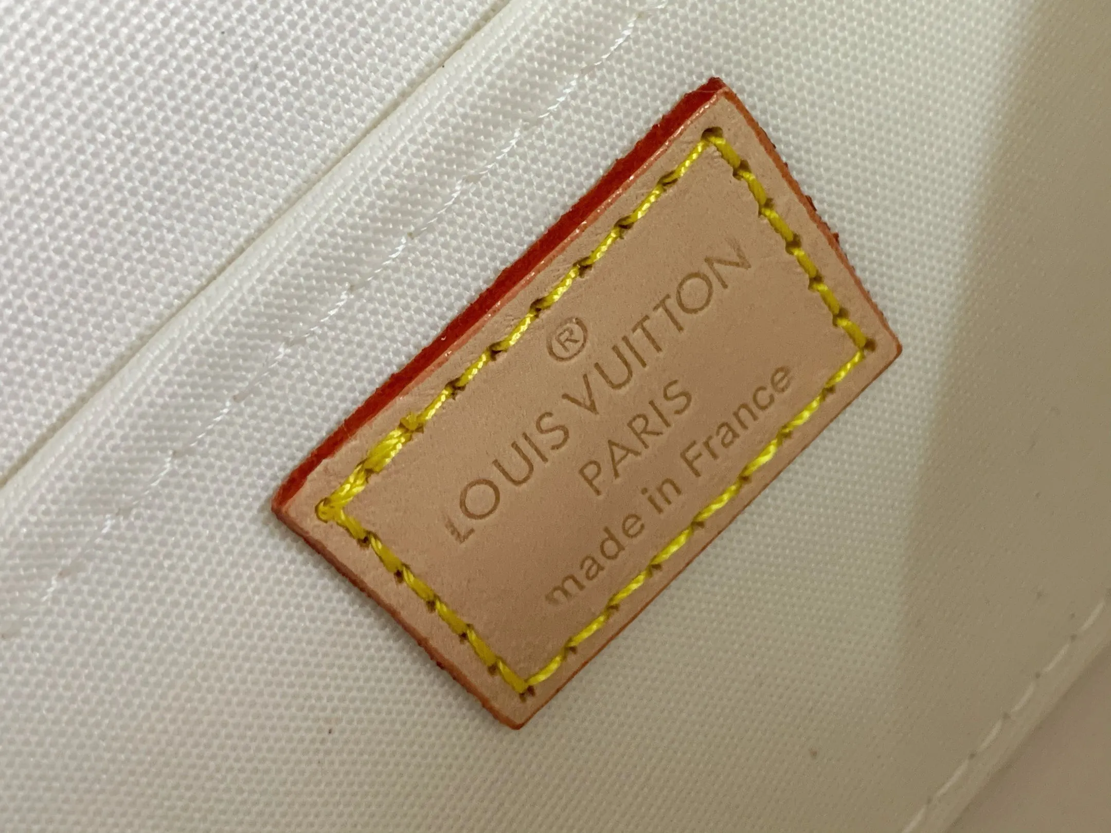 All Categories Official Website "Brand Women's Bags" Women's Bags 💙 LV 2026 New LV Crossbody Bag