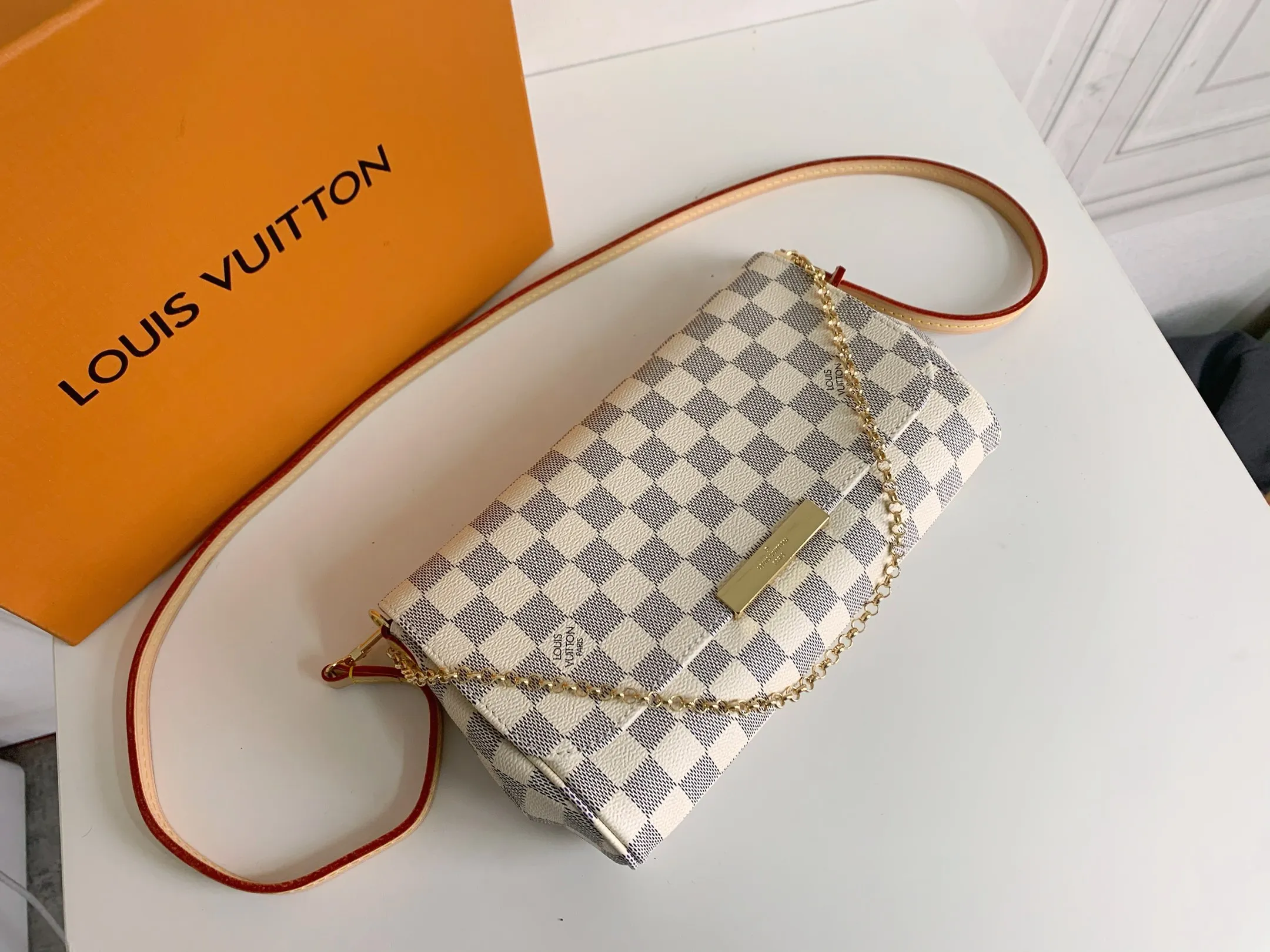 All Categories Official Website "Brand Women's Bags" Women's Bags 💙 LV 2026 New LV Crossbody Bag