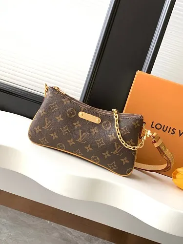 All Categories Official Website "Brand Women's Bags" Women's Bags 💙 LV 2026 Official Website New LV Crossbody Bag