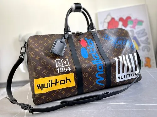 All categories 💚 Authentic bags 💚 LV LV new travel bag