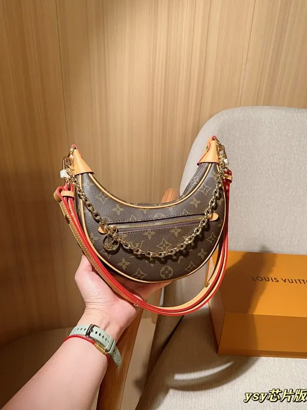 All categories Official website "Brand Women's Bags" Women's Bags 💙 LV 2025 new LV armpit bag