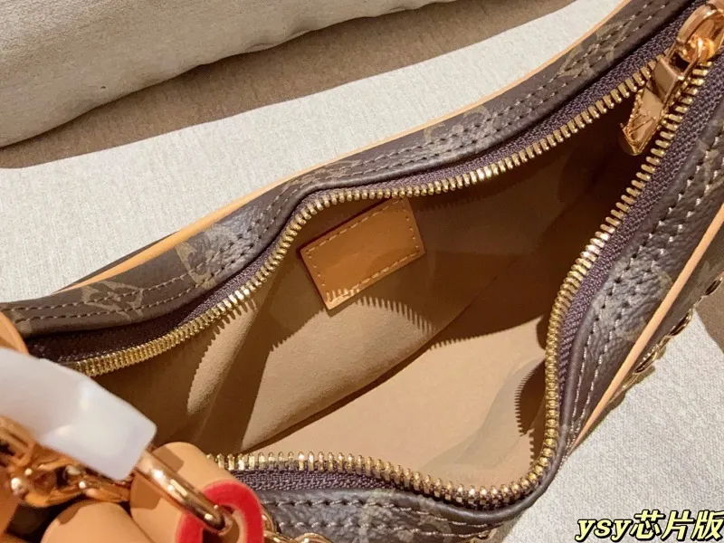 All categories Official website "Brand Women's Bags" Women's Bags 💙 LV 2025 new LV armpit bag