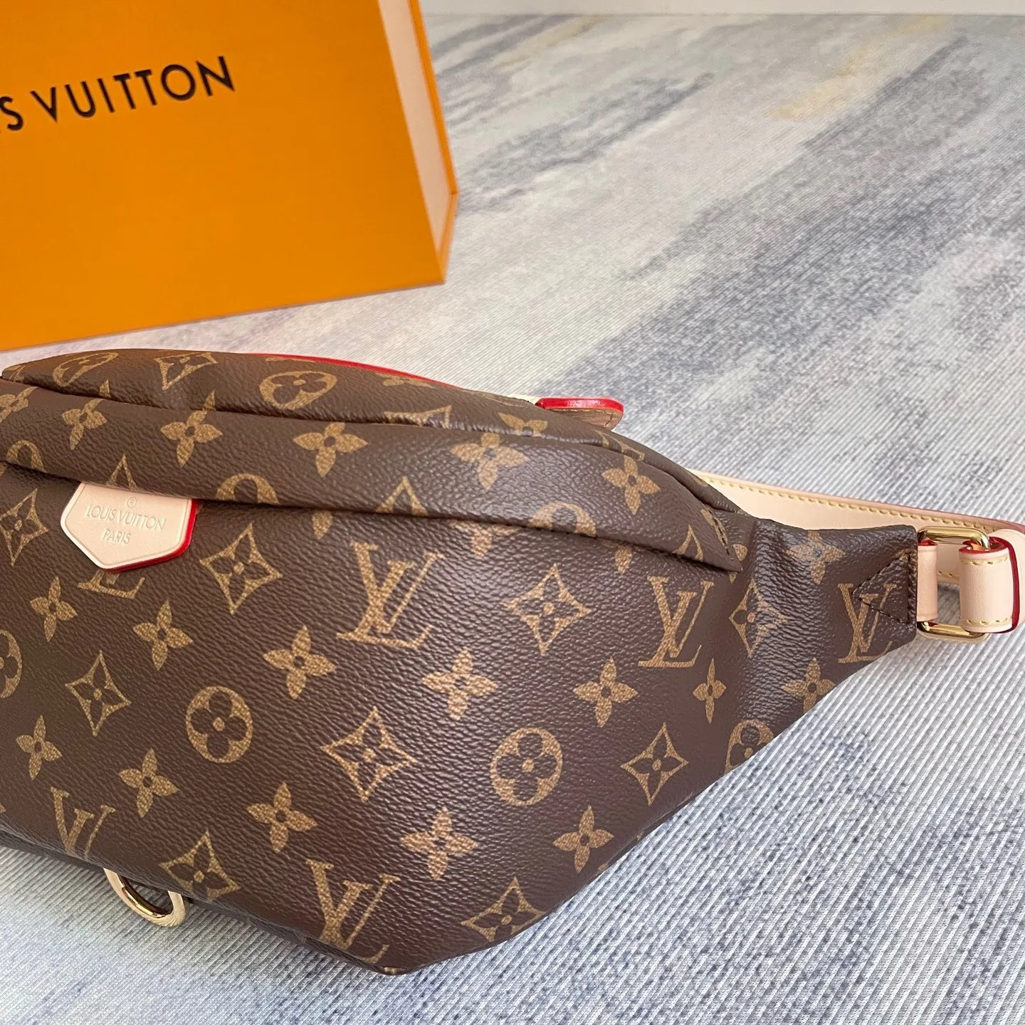 All Categories Official Website "Brand Women's Bags" Women's Bags 💙 LV 2025 New LV Crossbody Bag