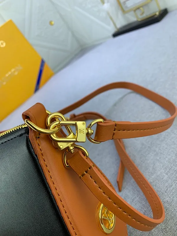 All Categories Official Website "Brand Women's Bags" Women's Bags 💙 LV 2024 New LV Crossbody Bag