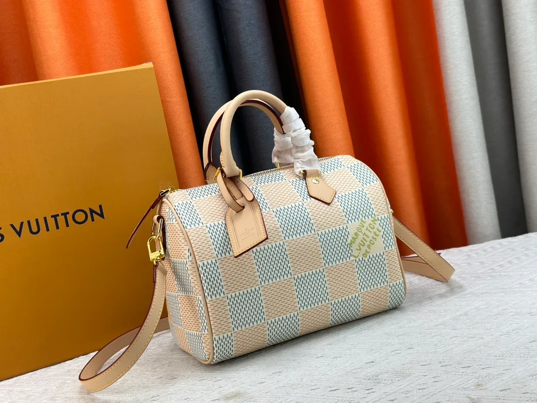 All Categories Official Website "Brand Women's Bags" Women's Bags 💙 LV 2024 New LV Crossbody Bag