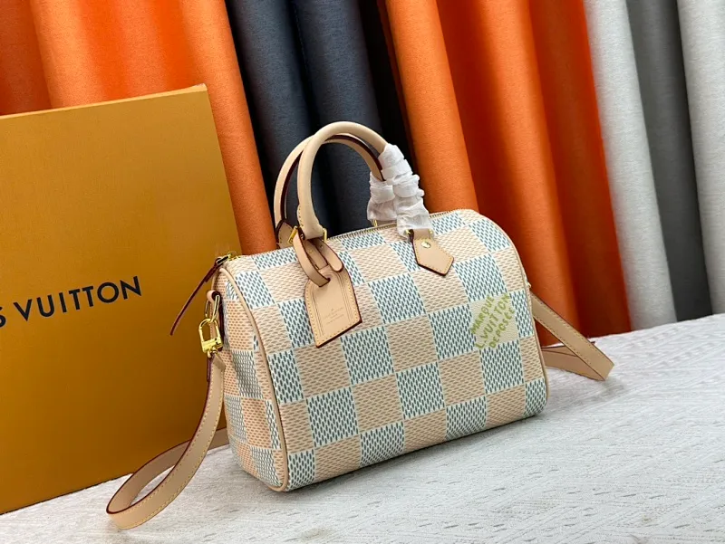 All Categories Official Website "Brand Women's Bags" Women's Bags 💙 LV 2024 New LV Crossbody Bag