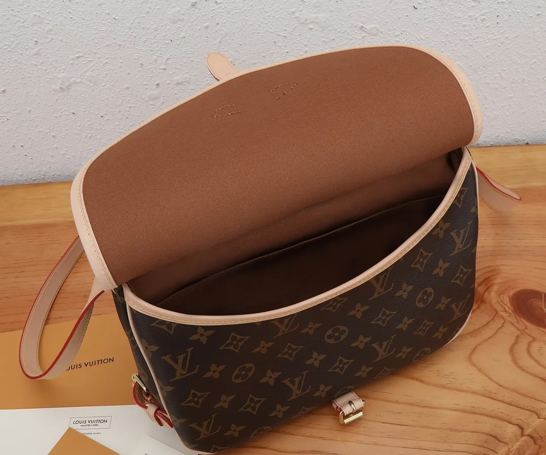 All Categories Official Website "Brand Women's Bags" Women's Bags 💙 LV LV 2026 New Crossbody Shoulder Bag