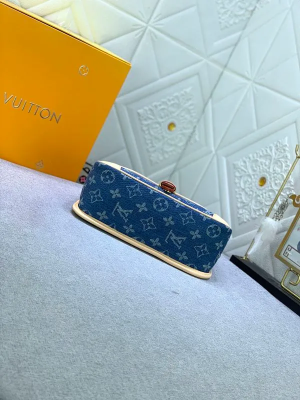 All Categories Official Website "Brand Women's Bags" Women's Bags 💙 LV 2024 New LV Crossbody Bag