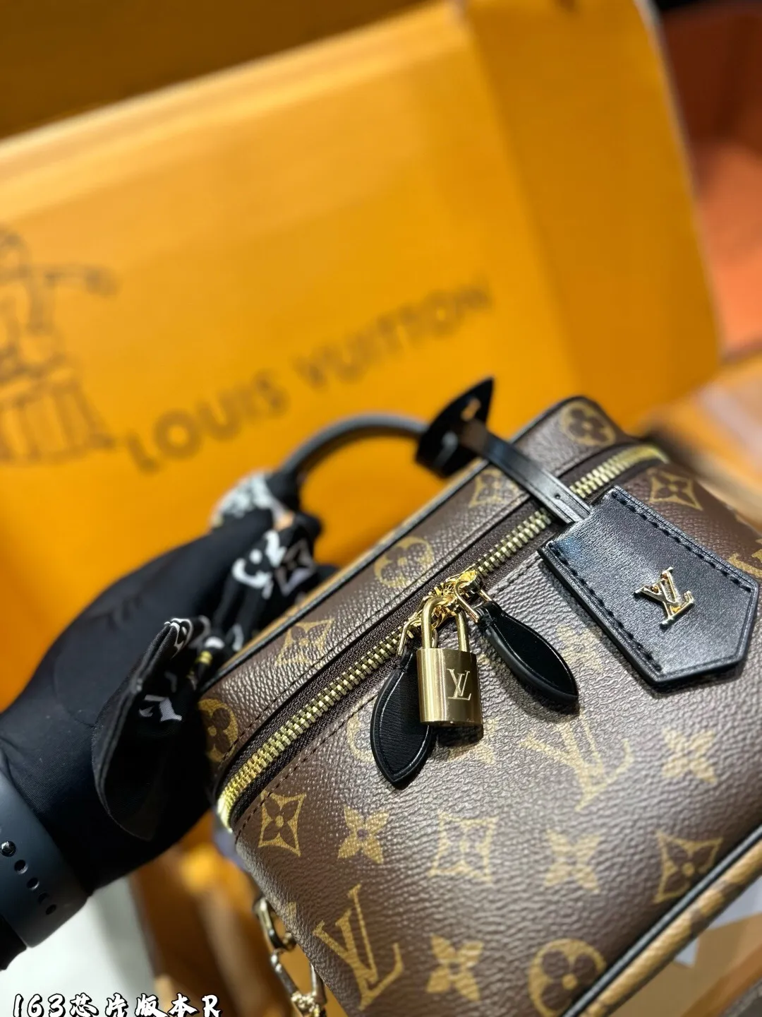 All Categories Official Website "Brand Women's Bags" Women's Bags 💙 LV 2025 New LV Cosmetic Bag