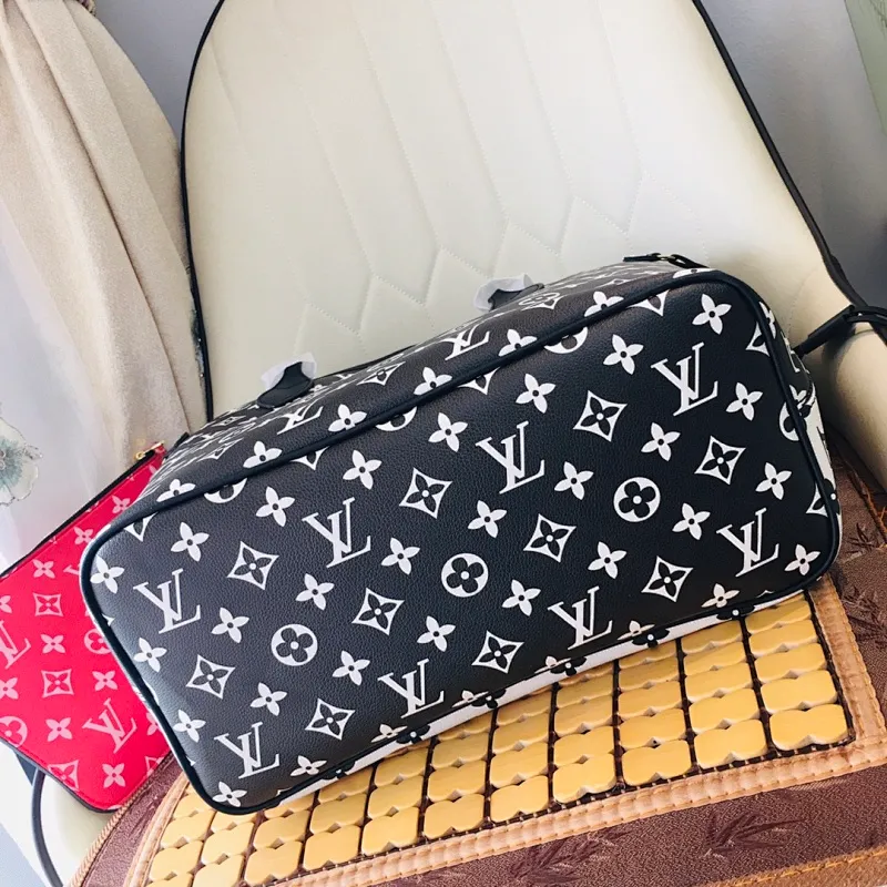 All categories Official website "Brand Women's Bags" Women's Bags 💙 LV 2022 official new LV handbag wholesale 58001800 High quality Size: 31-28-14 CM
