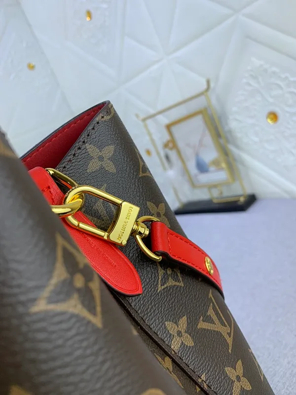 All Categories Official Website "Brand Women's Bags" Women's Bags 💙 LV 2024 New LV Crossbody Bag