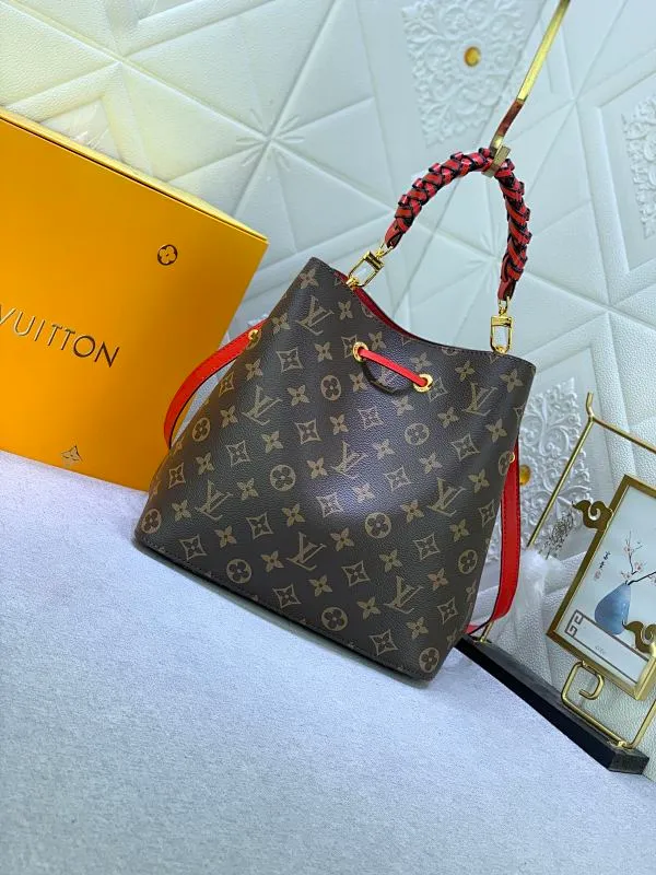 All Categories Official Website "Brand Women's Bags" Women's Bags 💙 LV 2024 New LV Crossbody Bag