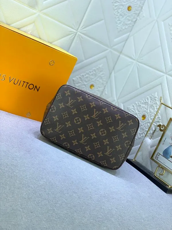 All Categories Official Website "Brand Women's Bags" Women's Bags 💙 LV 2024 New LV Crossbody Bag