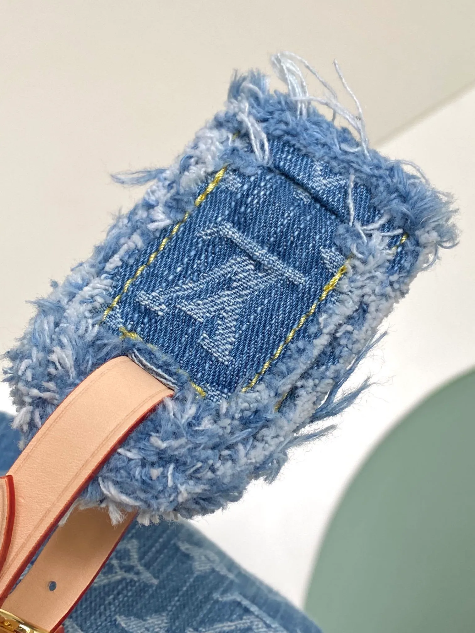 All Categories Official Website "Brand Women's Bags" Women's Bags 💙 LV 2026 New LV Crossbody Bag