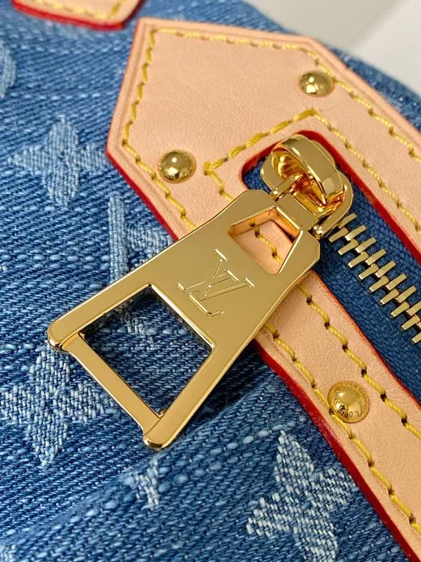 All Categories Official Website "Brand Women's Bags" Women's Bags 💙 LV 2026 New LV Crossbody Bag