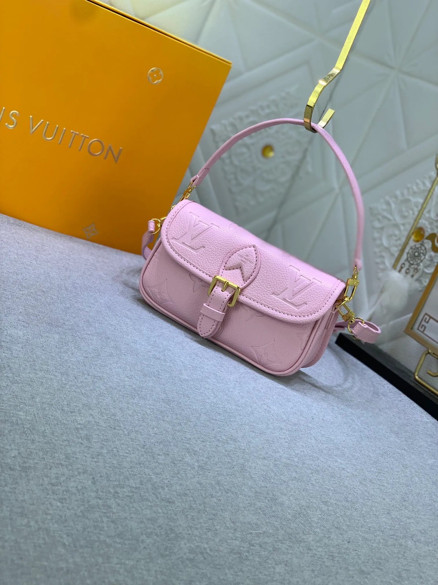 All Categories Official Website "Brand Women's Bags" Women's Bags 💙 LV 2024 New LV Crossbody Bag
