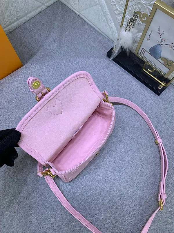 All Categories Official Website "Brand Women's Bags" Women's Bags 💙 LV 2024 New LV Crossbody Bag