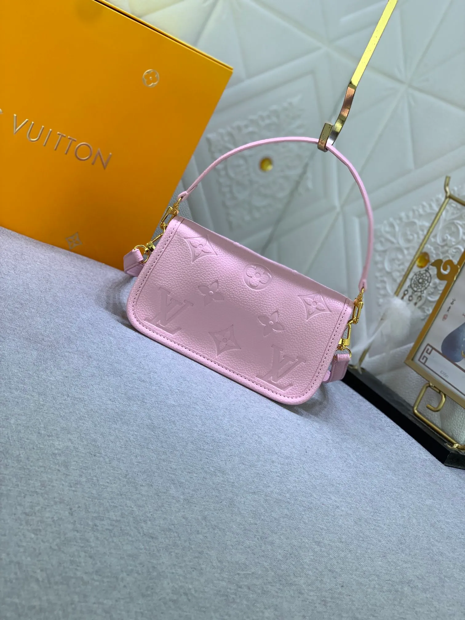 All Categories Official Website "Brand Women's Bags" Women's Bags 💙 LV 2024 New LV Crossbody Bag