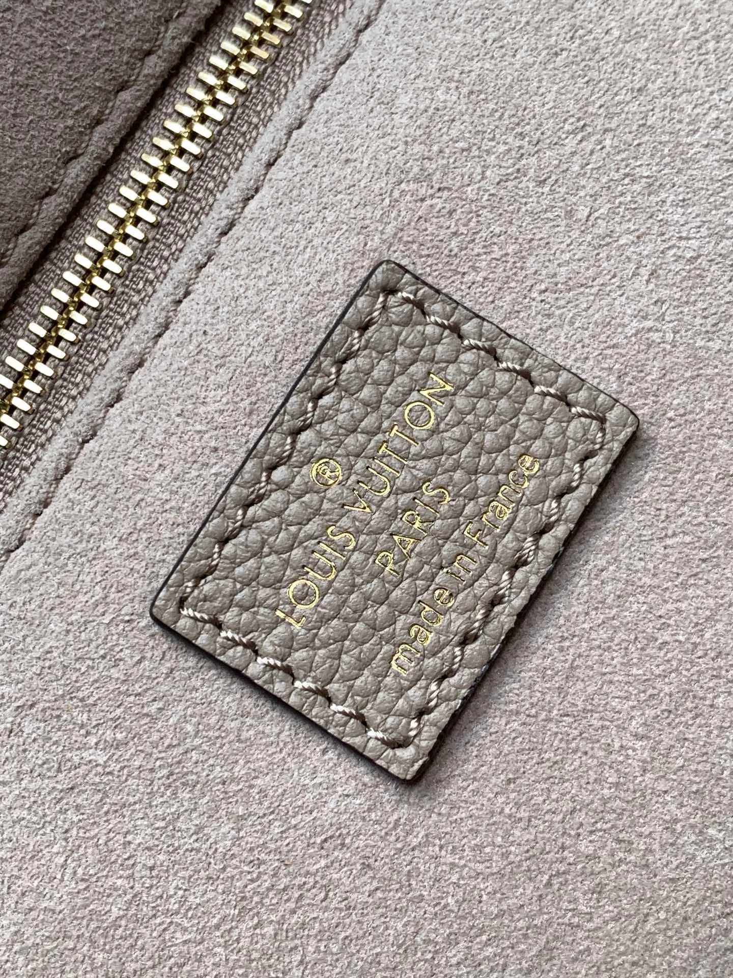 All Categories Official Website "Brand Women's Bags" Women's Bags 💙 LV 2026 New LV Crossbody Bag