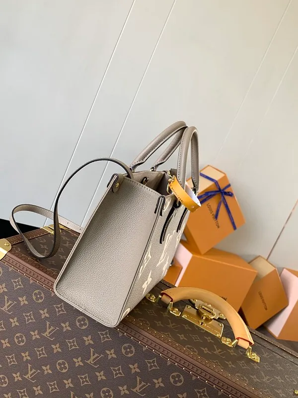 All Categories Official Website "Brand Women's Bags" Women's Bags 💙 LV 2026 New LV Crossbody Bag